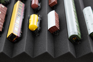 Plateau en mousse Feldherr de 500 mm x 500 mm x 45 mm personnalisable en zig-zag pour le modélisme ferroviaire Échelle TT