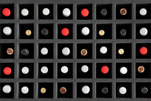 CPMFBB130BO 500 mm x 500 mm x 130 mm taca piankowa z 100 przegródkami