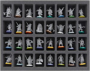 Torba Feldherr MEDIUM PLUS na 89 miniatur na większych podstawach.